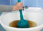 Прочистка канализационных труб – виды и способы чистки своими руками