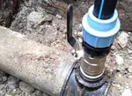 Как выполняется врезка в трубу водопровода – варианты для разных материалов