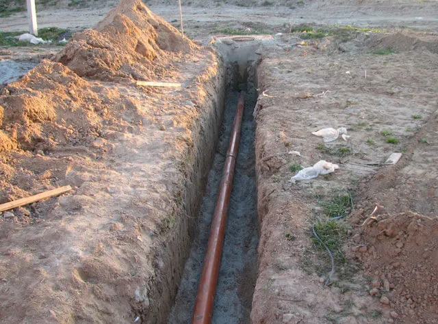 Вода и канализация: можно ли укладывать водопроводный трубопровод вдоль канализационной трубы