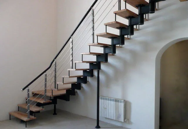 Элементы межэтажной металлической лестницы